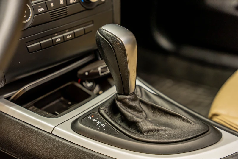 BMW 135 M Cabriolet, снимка 15 - Автомобили и джипове - 51534487