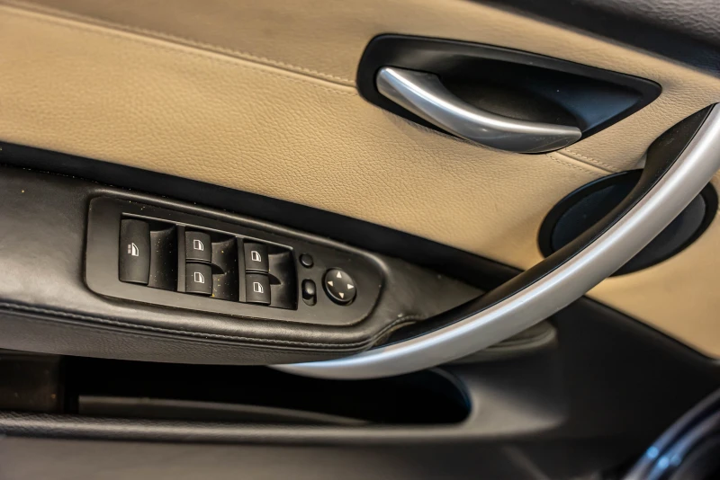 BMW 135 M Cabriolet, снимка 14 - Автомобили и джипове - 51534487