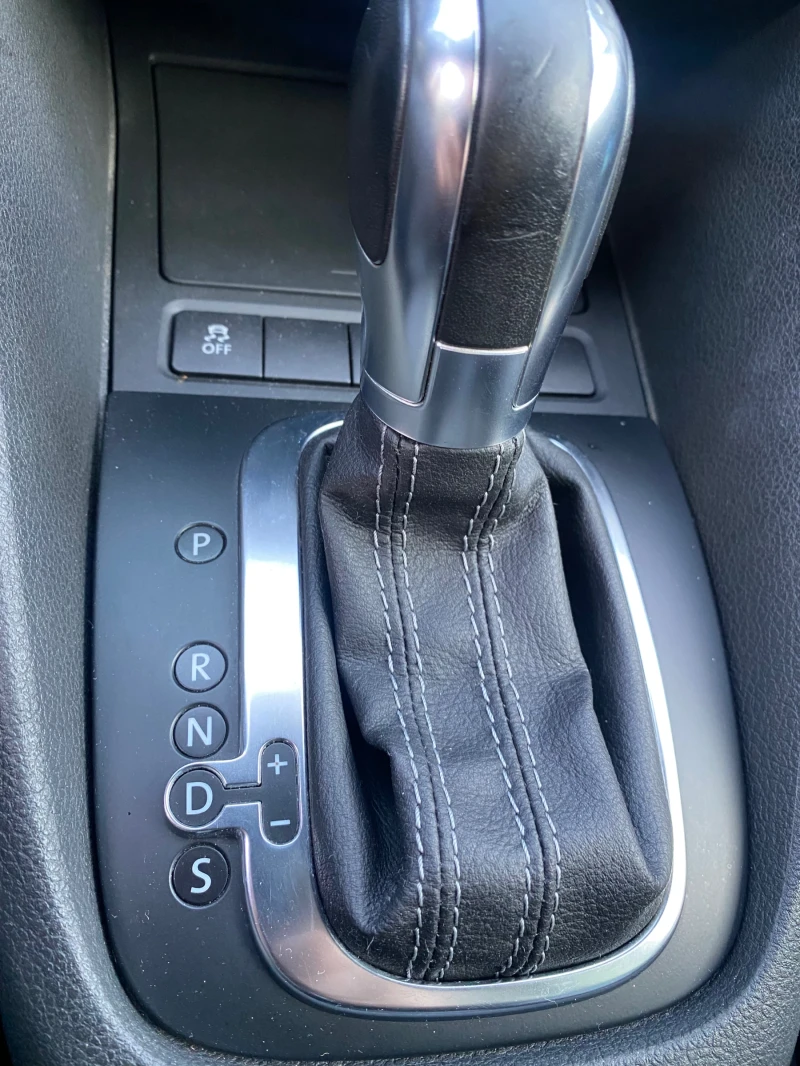 VW Golf R, снимка 13 - Автомобили и джипове - 52450085