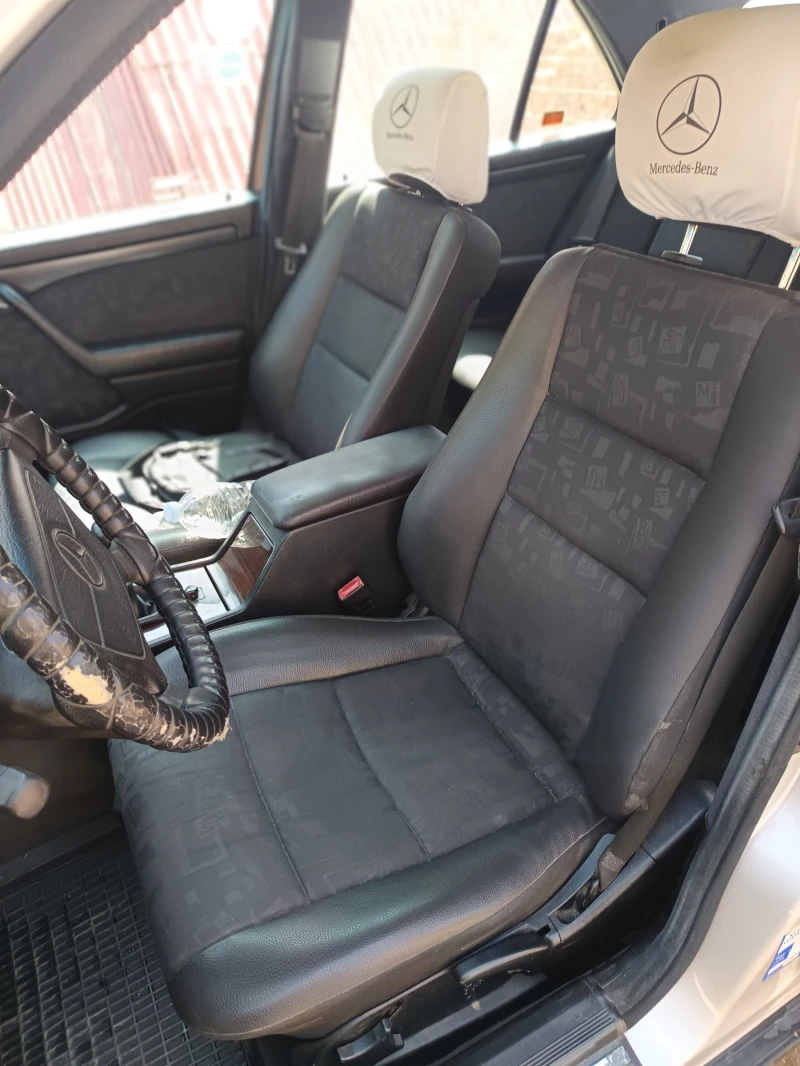 Mercedes-Benz C 180 Gas, снимка 12 - Автомобили и джипове - 52757480