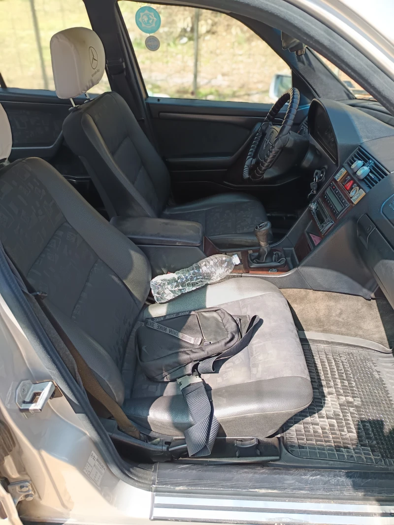 Mercedes-Benz C 180 Gas, снимка 13 - Автомобили и джипове - 52757480
