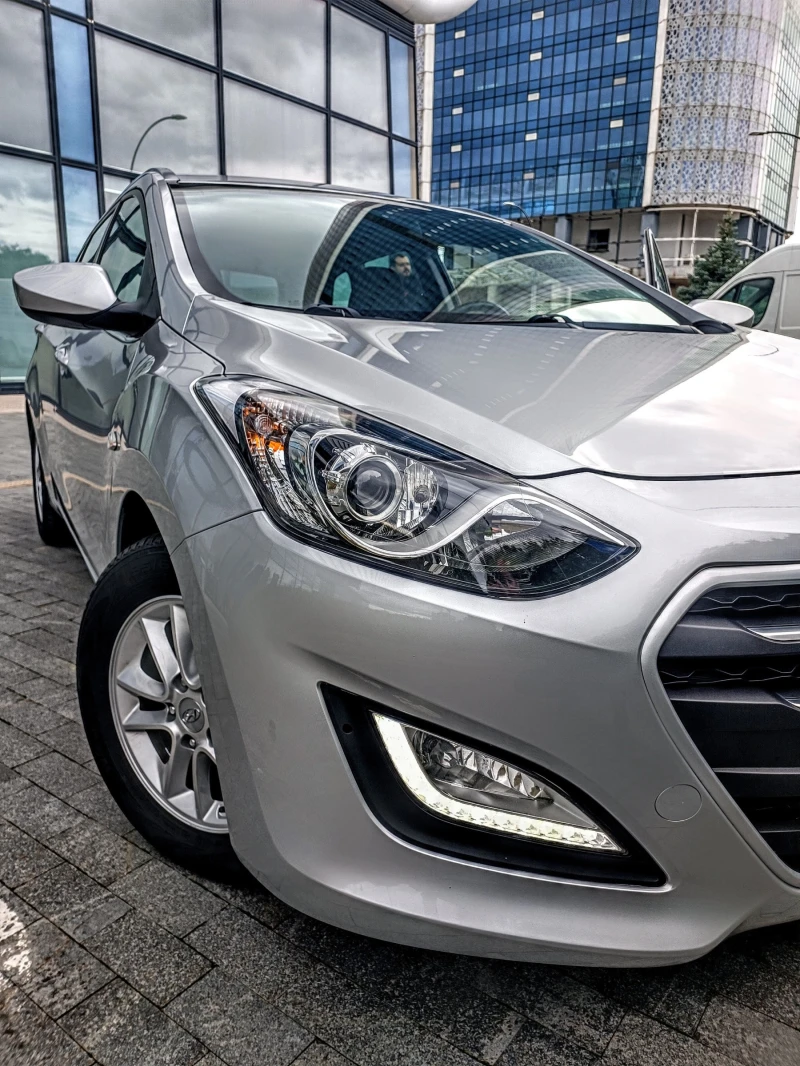 Hyundai I30 1.6 CRDI АВТОМАТИК | ВСИЧКИ ЕКСТРИ | ПОДГРЕВ | LED, снимка 15 - Автомобили и джипове - 52978797