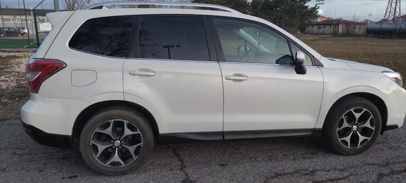 Subaru Forester, снимка 6 - Автомобили и джипове - 53221689
