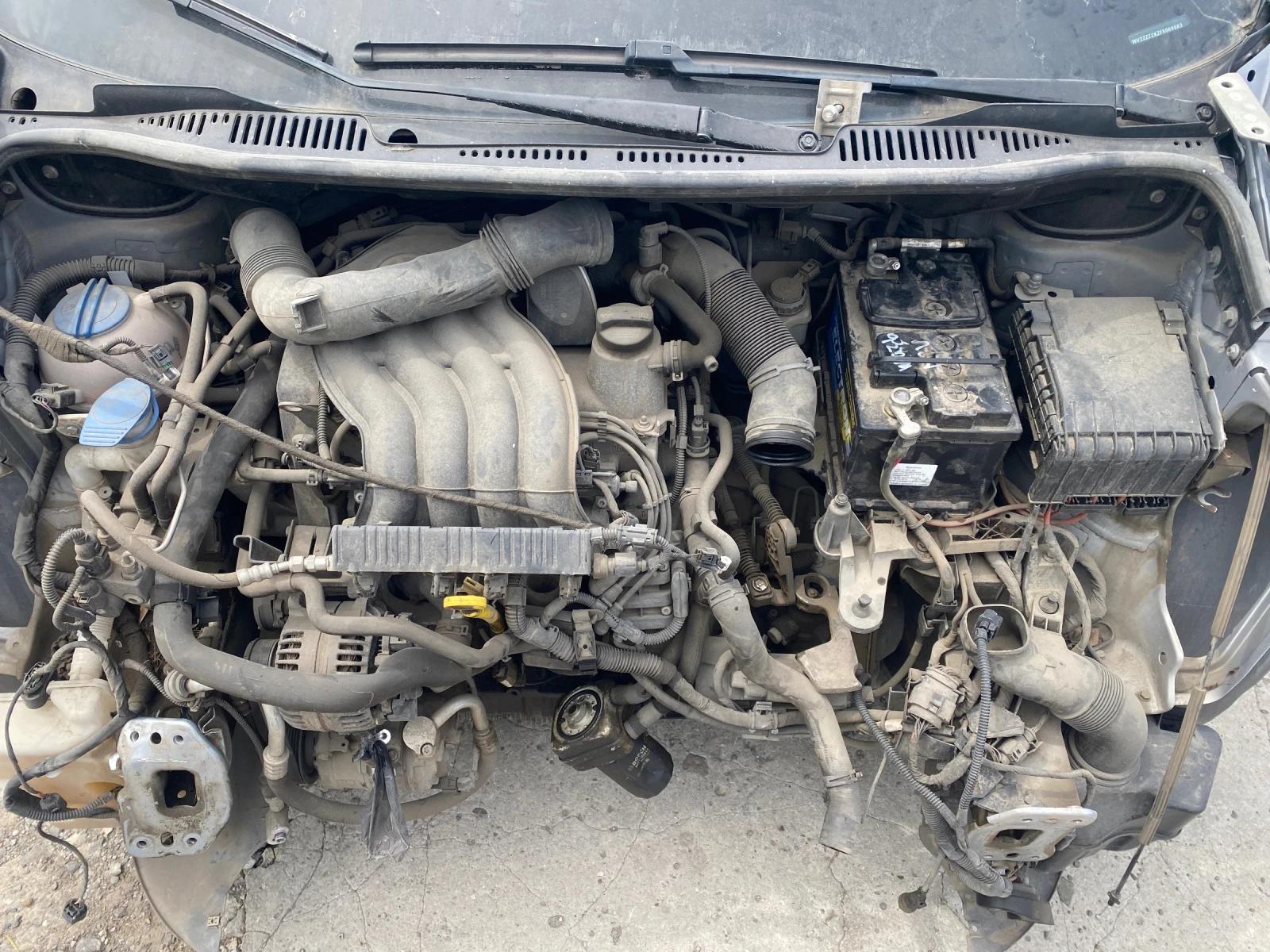 VW Caddy 2.0  | Mobile.bg   11