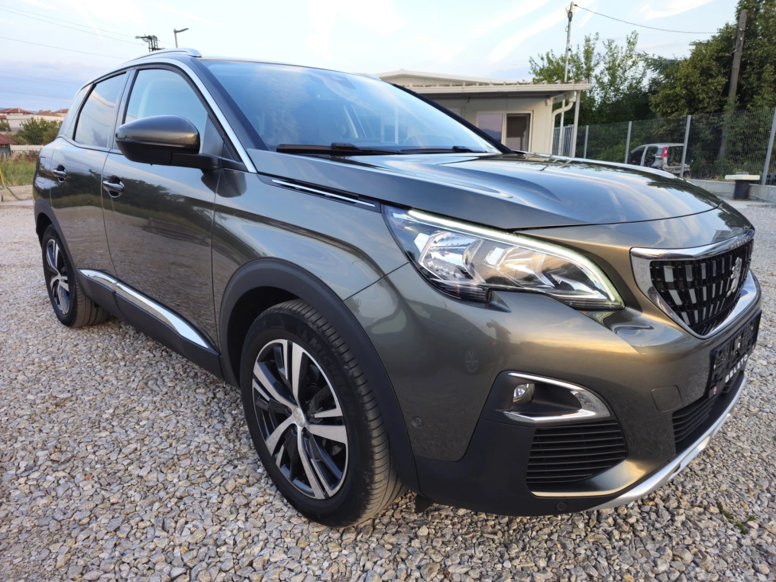 Peugeot 3008 1.6hdi allure automatic - изображение 2