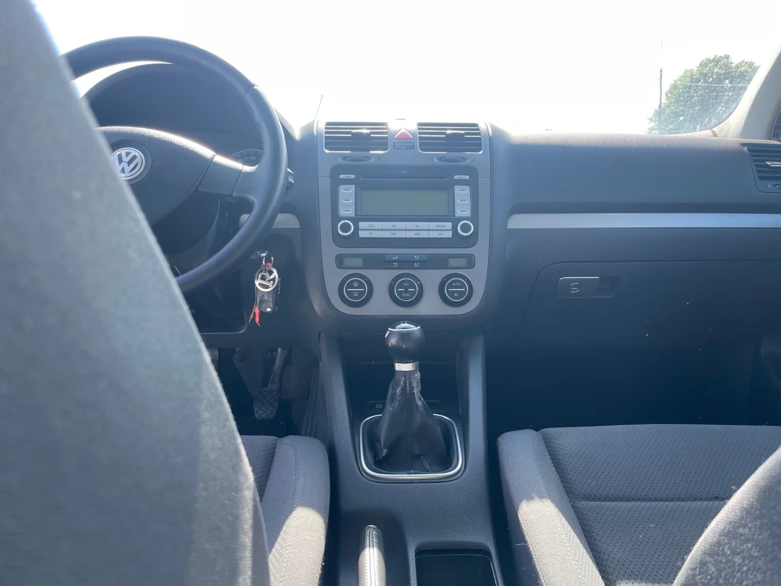 VW Golf 1.6 I evro4 | Mobile.bg — изображение 13