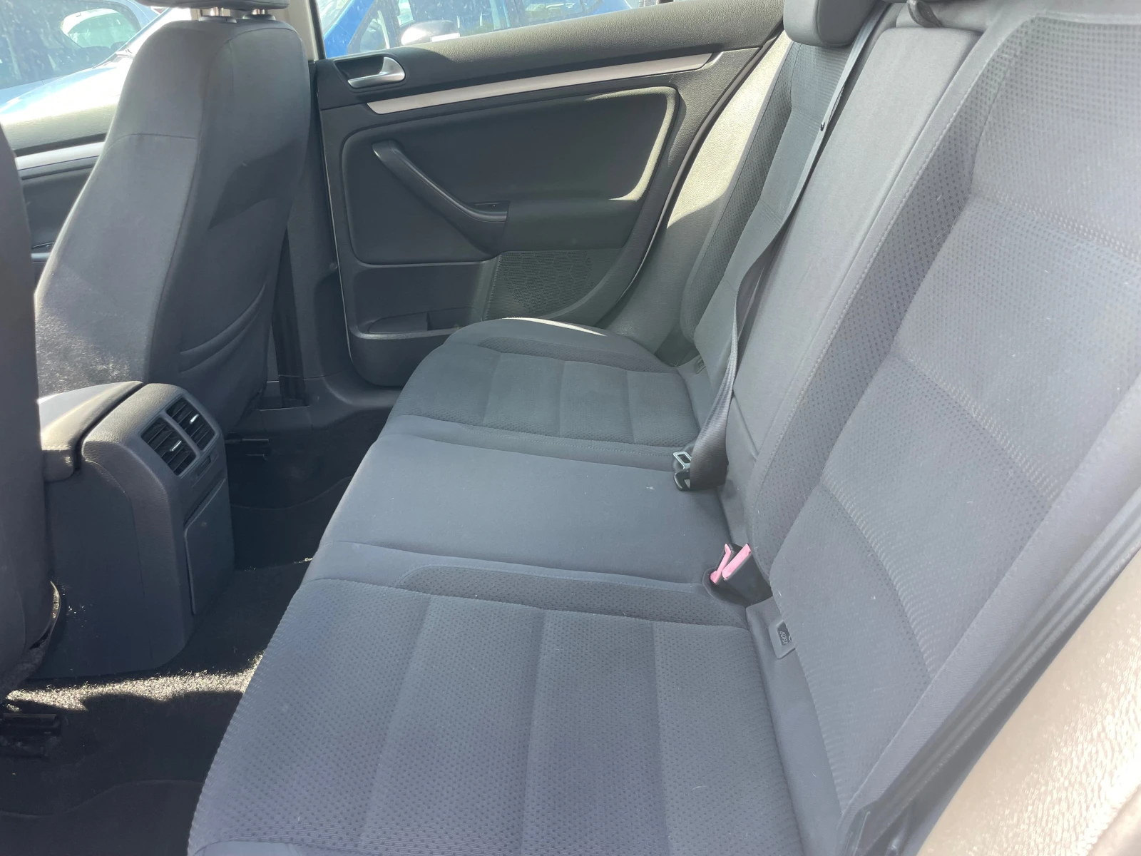 VW Golf 1.6 I evro4 | Mobile.bg — изображение 12