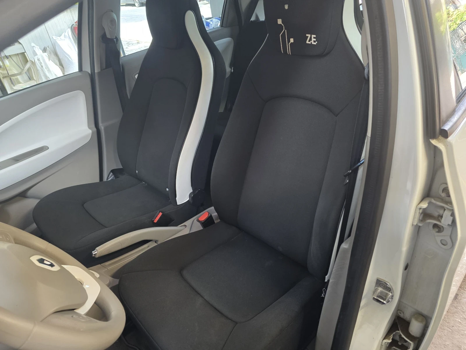 Renault Zoe 22kw - изображение 9