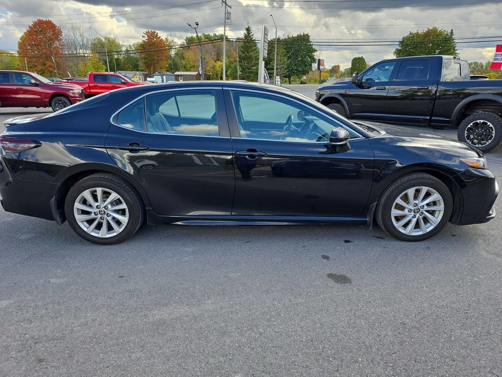 Toyota Camry * SE * CARFAX * БЕЗ ПЪРВОНАЧАЛНА ВНОСКА - изображение 3