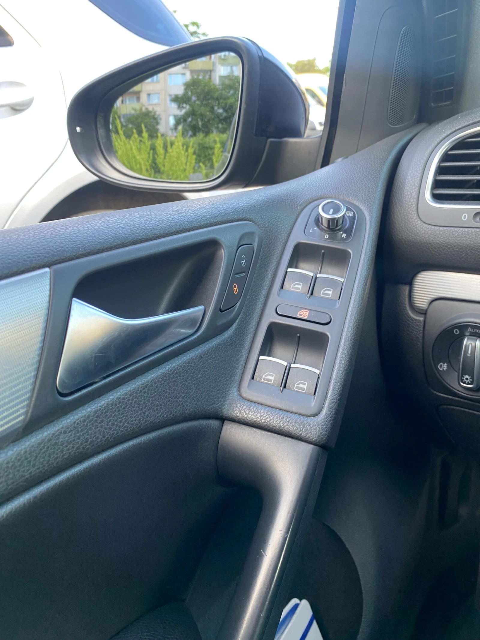 VW Golf R | Mobile.bg   8