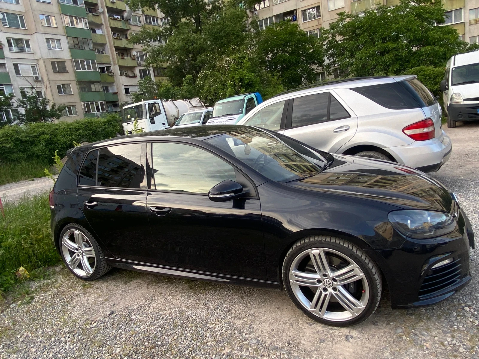 VW Golf R | Mobile.bg   2