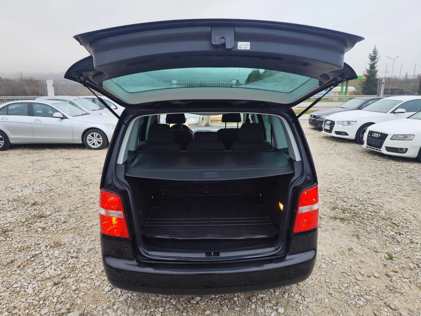VW Touran 1.9  90 . | Mobile.bg   7