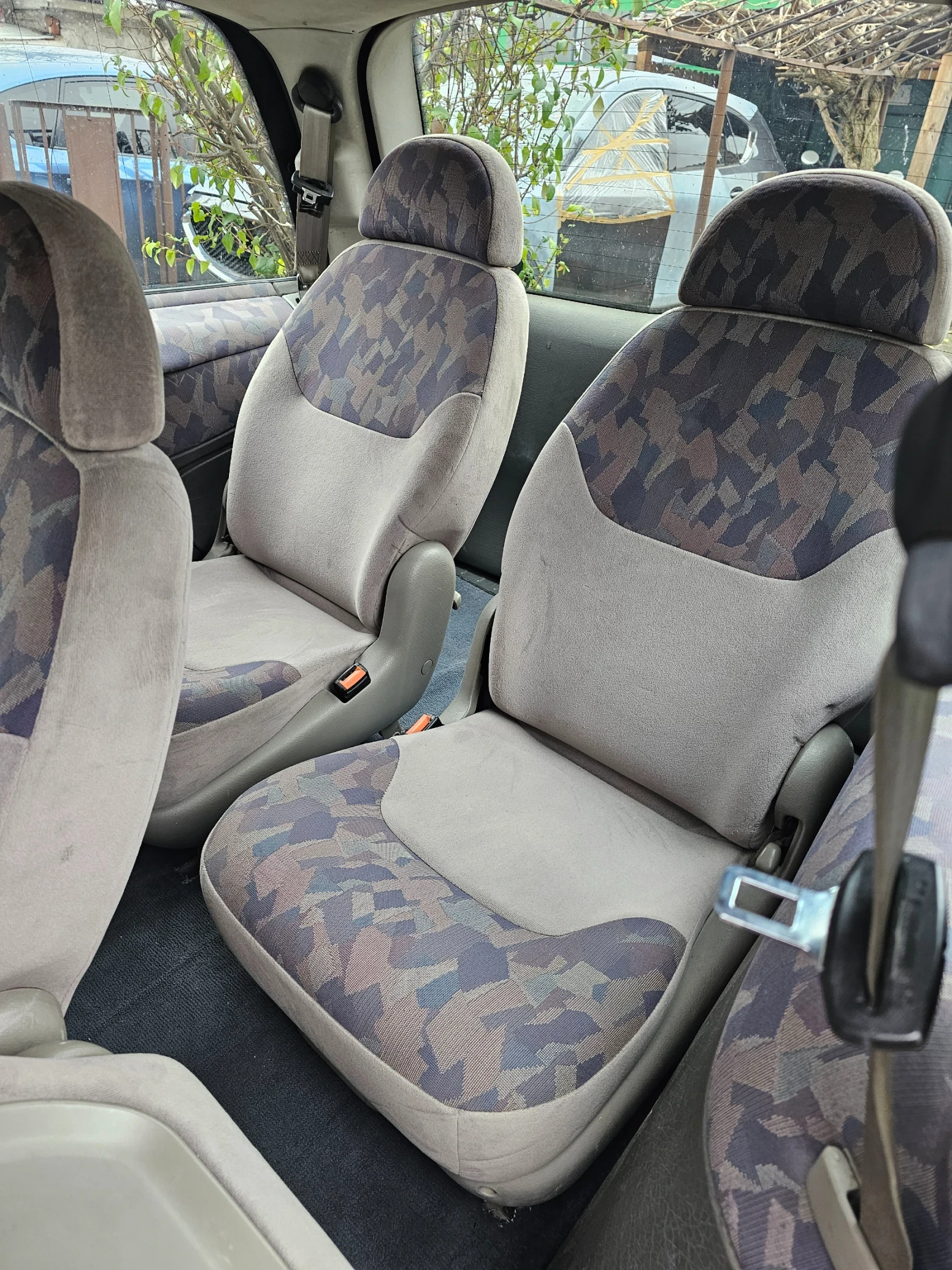 Ford Galaxy 1.9TDI - изображение 7