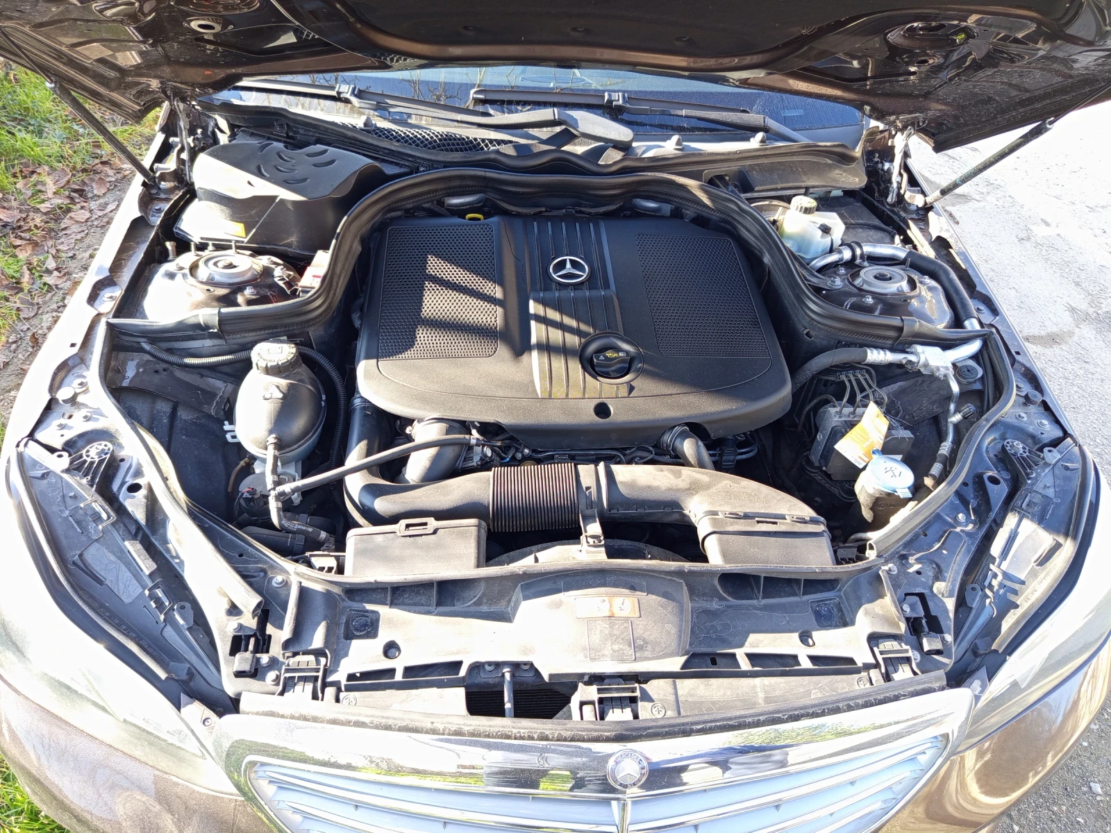 Mercedes-Benz E 220 2.2 - изображение 2