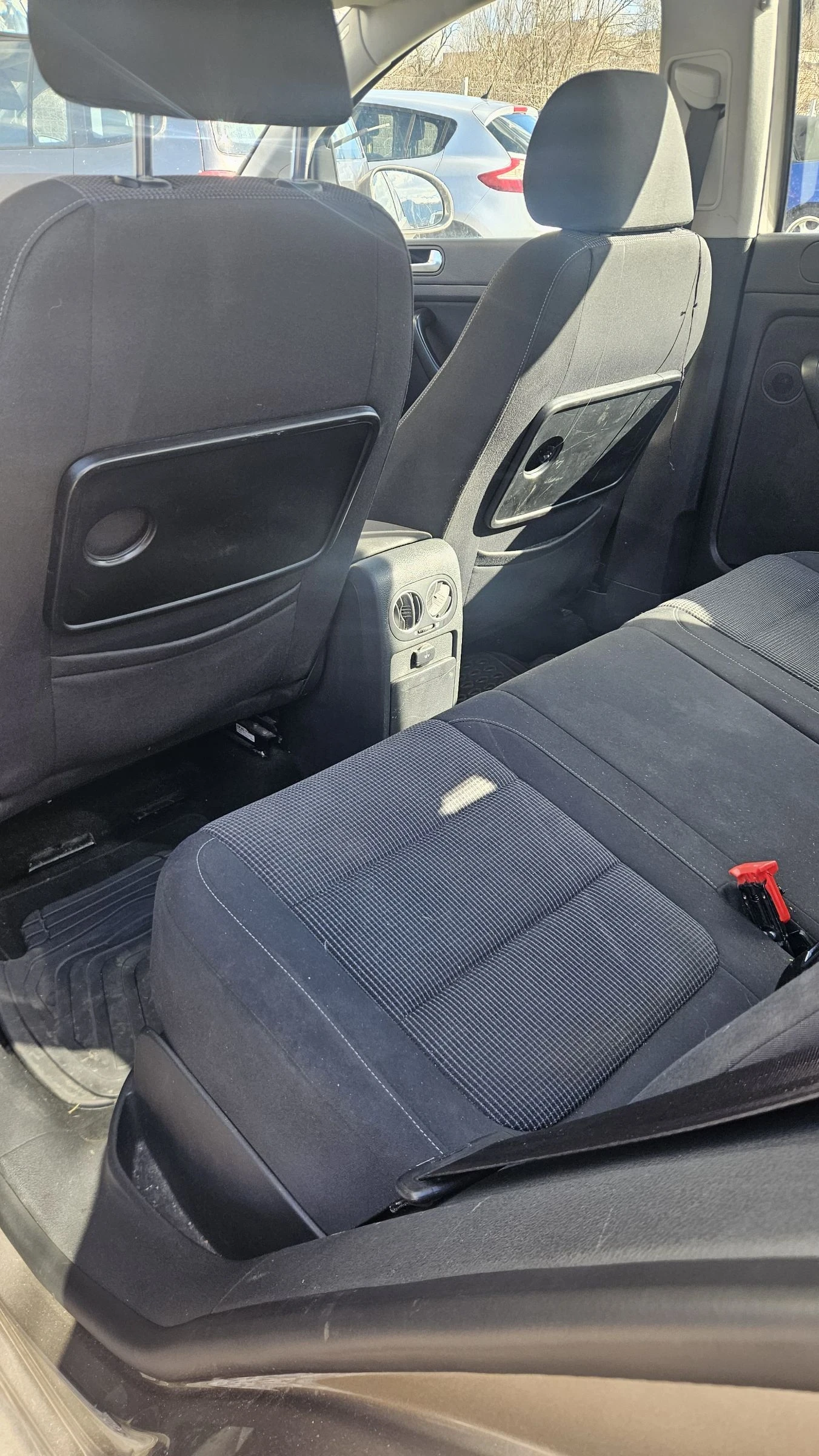 VW Golf Plus 1.6tdi.105ks.euro5 - изображение 7