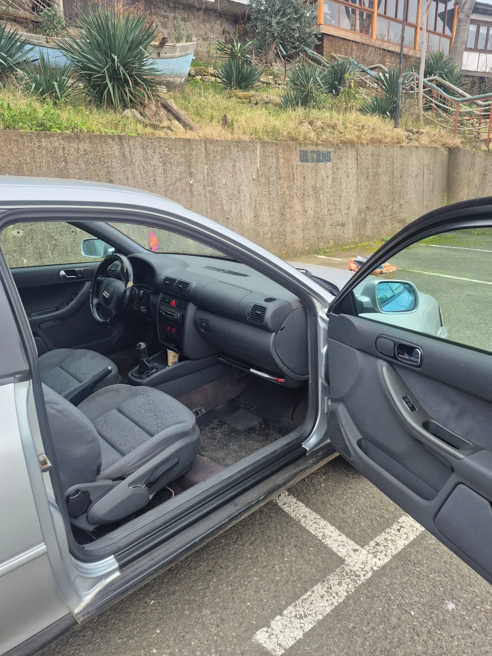 Audi A3 1.8 i - изображение 5