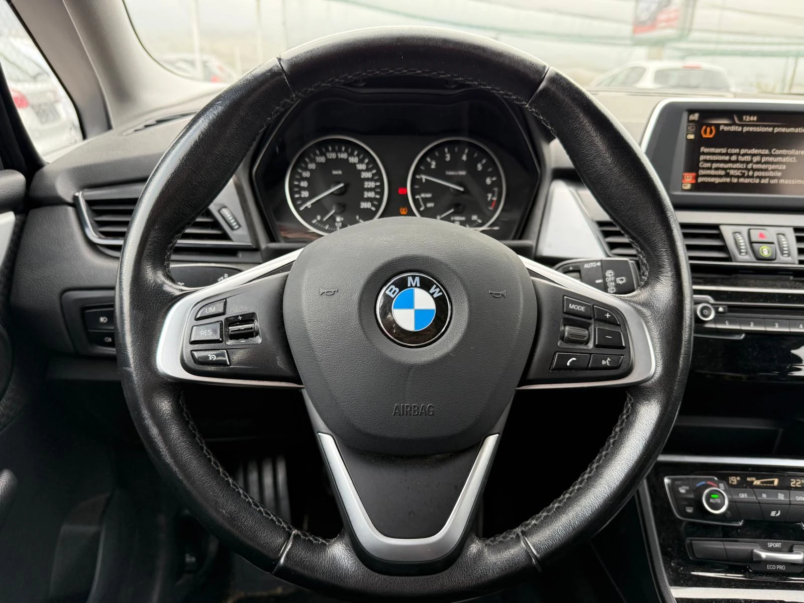BMW 2 Gran Tourer EU6B ITALIA 7 МЕСТНА, снимка 8 - Автомобили и джипове - 53715420