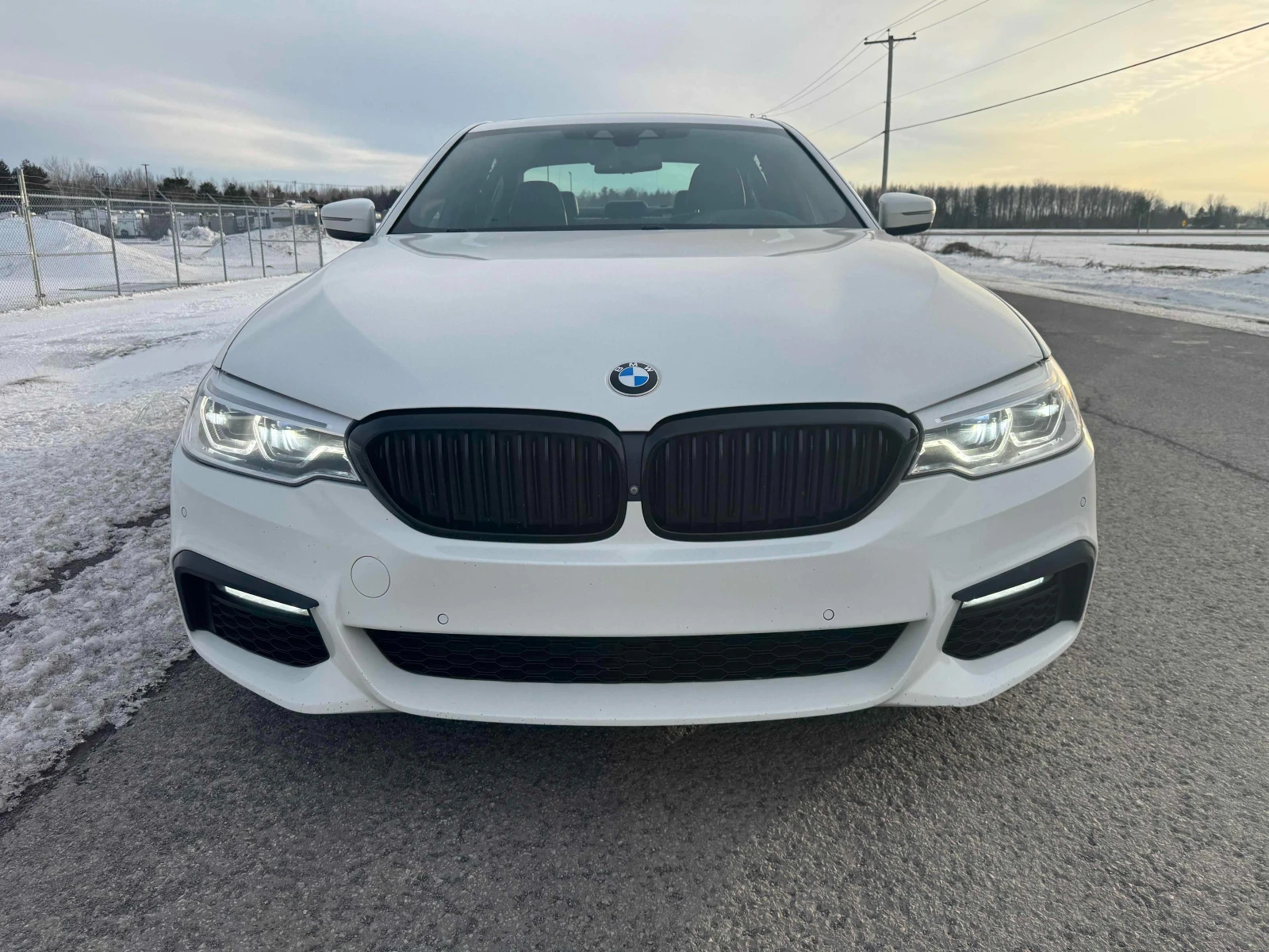 BMW 540 M* SPORT* XDRIVE* HARMON* KARDON* ОБДУХВАНЕ* , снимка 4 - Автомобили и джипове - 53904164