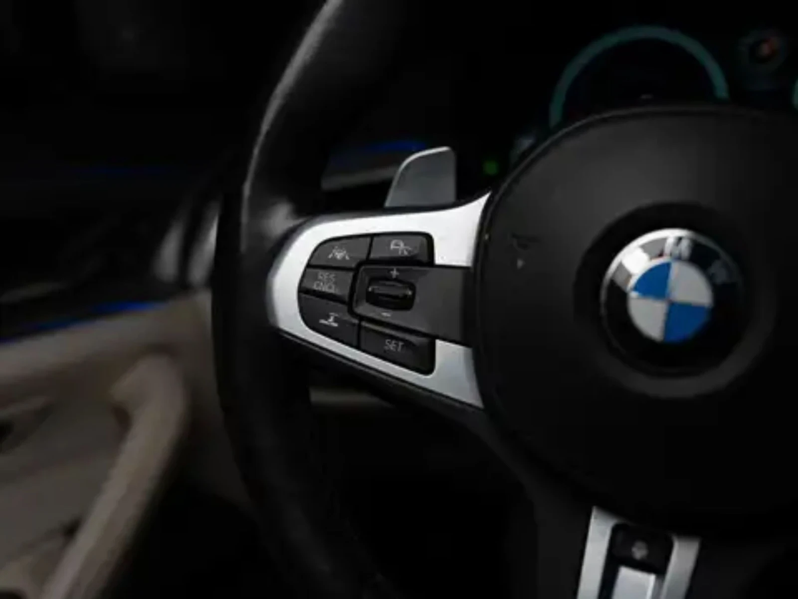 BMW 550 M550i/2019/81000KM/H&K/HUD/PANO/XDRIVE/MPACK, снимка 10 - Автомобили и джипове - 53972486