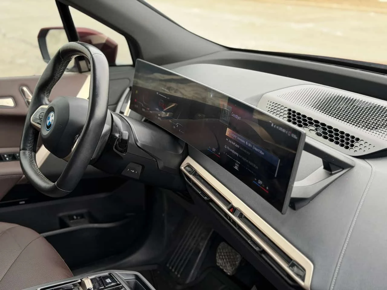 BMW iX * xDrive50 * 360 * PANO * ПОДГРЕВИ * ПАМЕТ, снимка 10 - Автомобили и джипове - 54098748