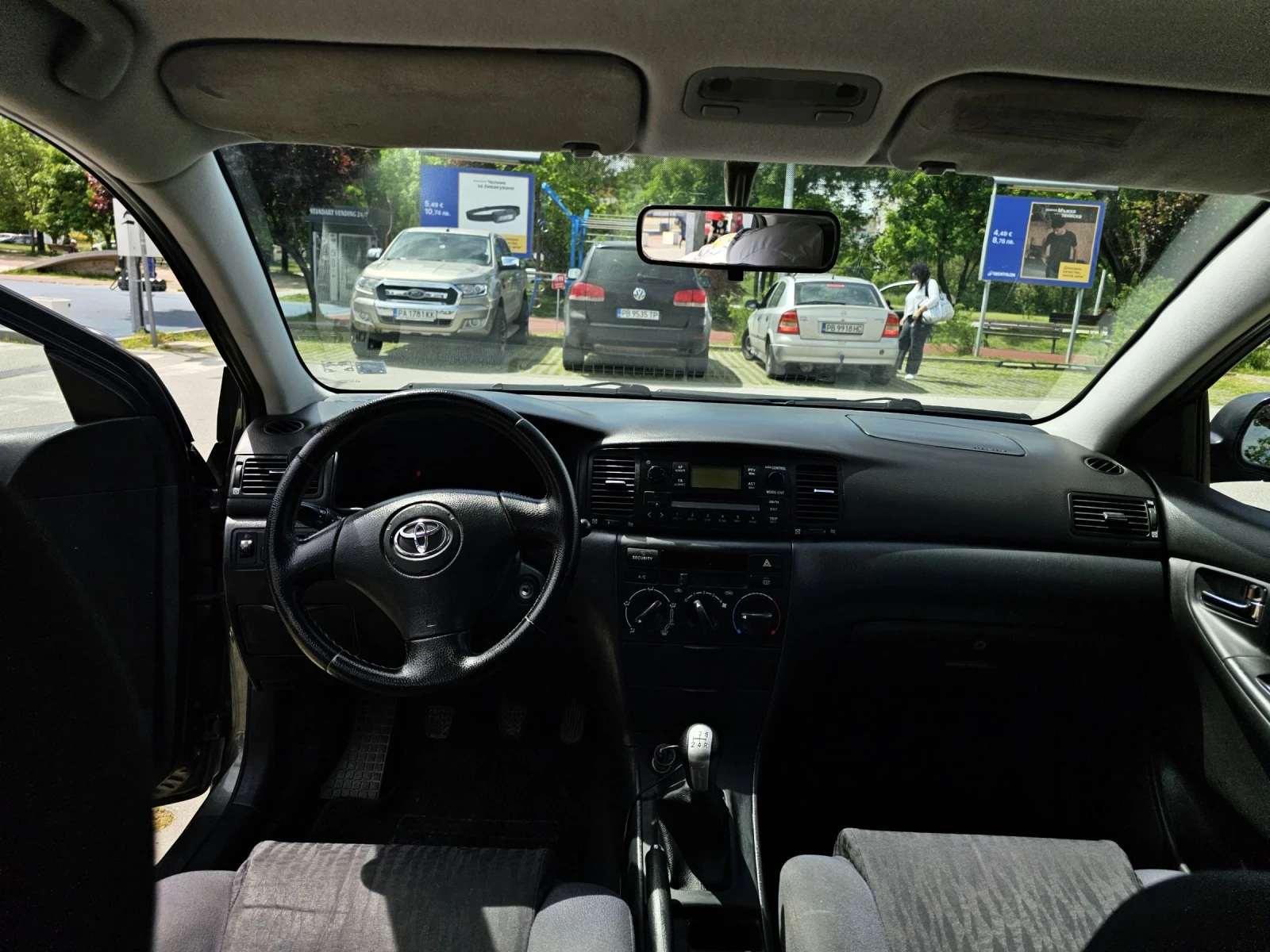 Toyota Corolla 1.4 газ, снимка 6 - Автомобили и джипове - 54519142