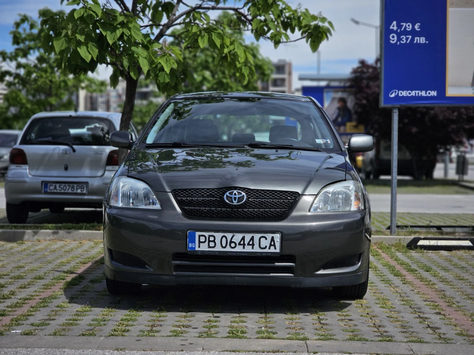 Toyota Corolla 1.4 газ, снимка 2 - Автомобили и джипове - 54519142