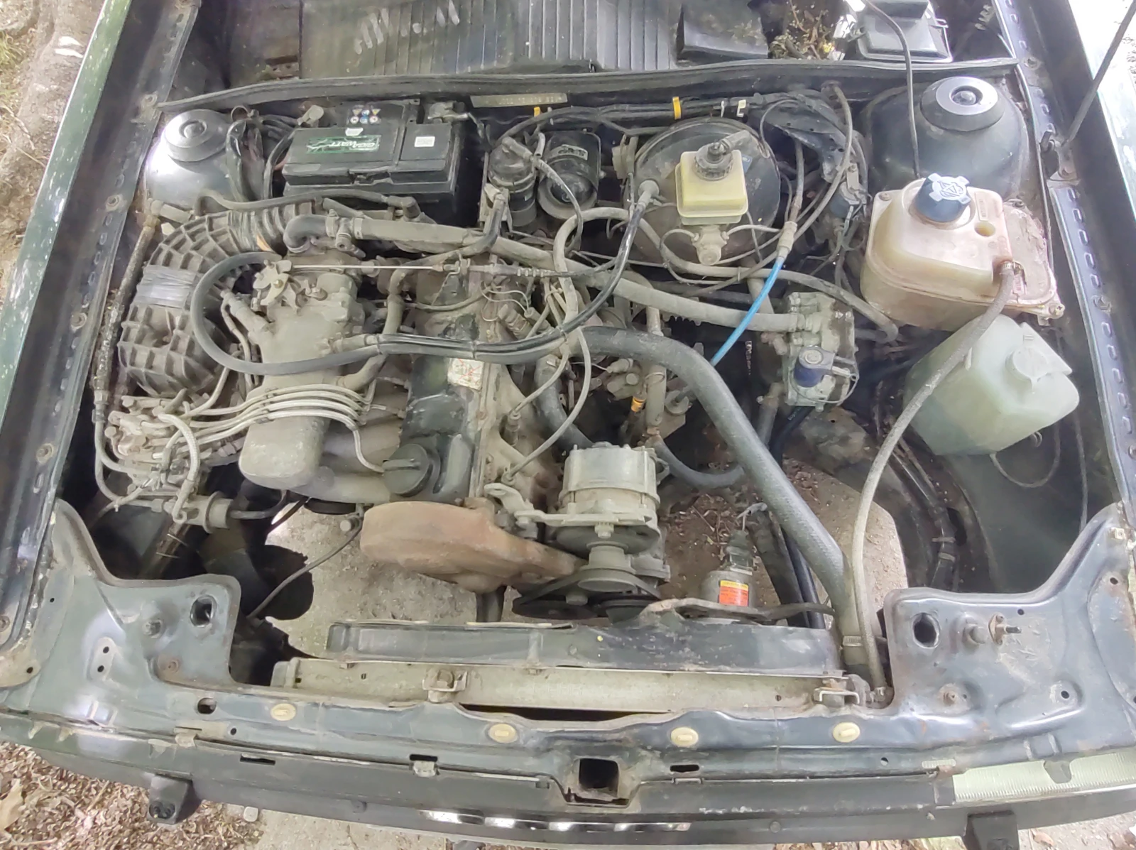 Audi 80 1.8 MI, снимка 14 - Автомобили и джипове - 54738317