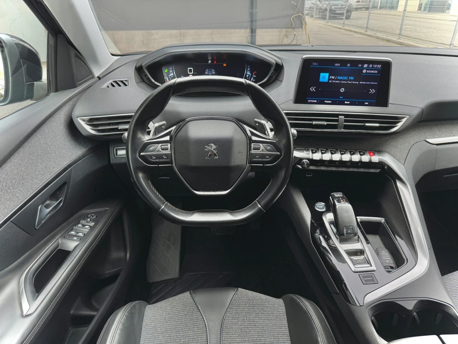 Peugeot 3008 2.0 HDI, снимка 4 - Автомобили и джипове - 54945914