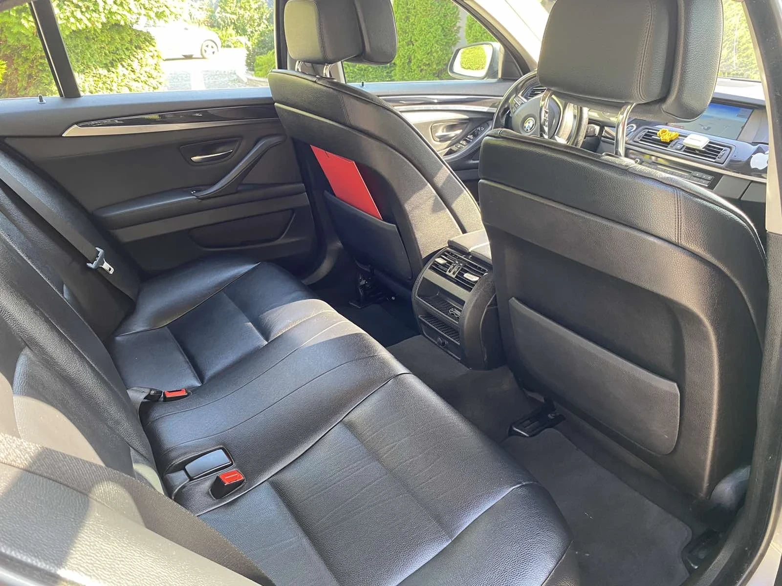 BMW 520, снимка 12 - Автомобили и джипове - 55141717