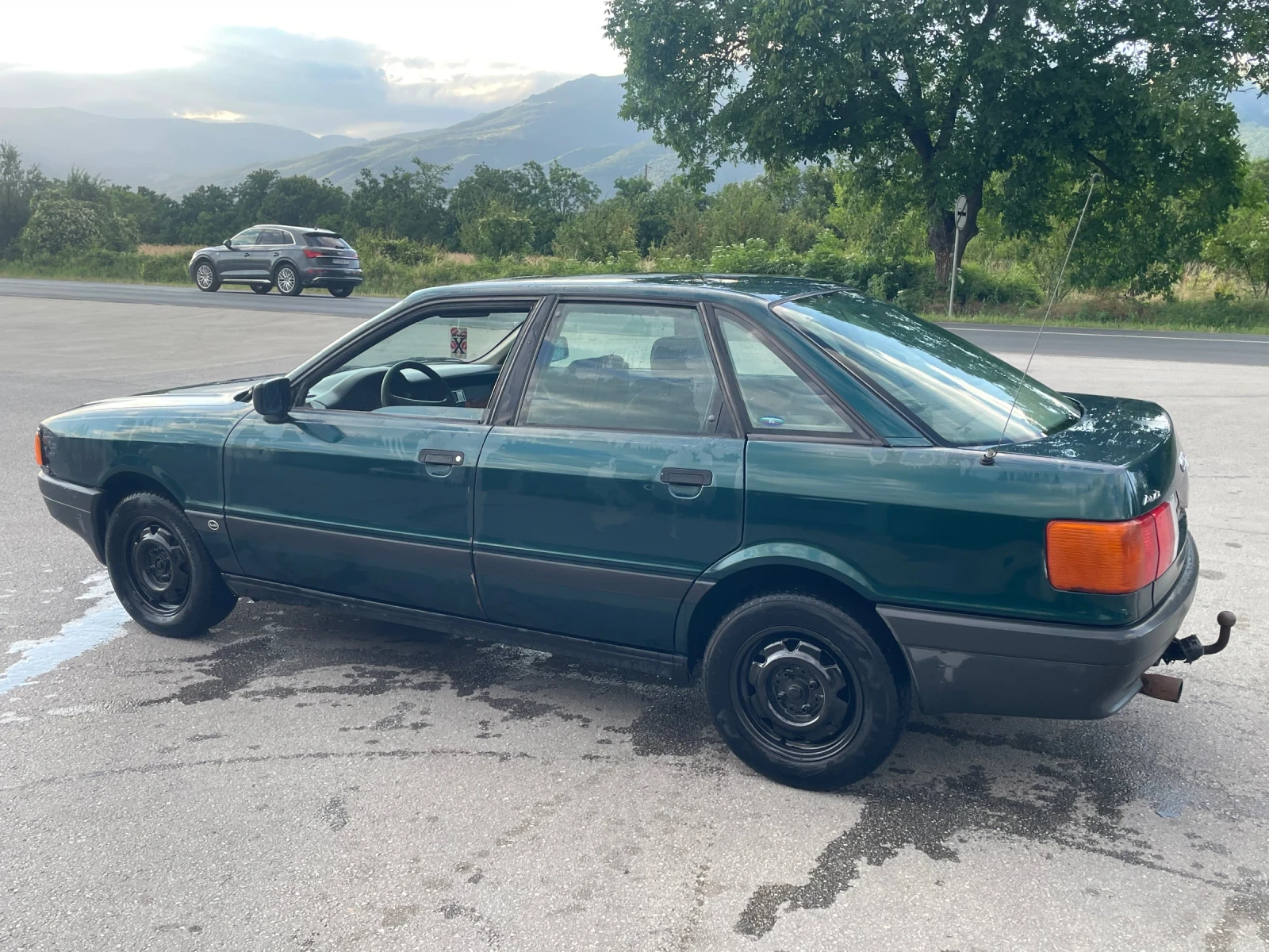 Audi 80 1.6, снимка 4 - Автомобили и джипове - 55181605