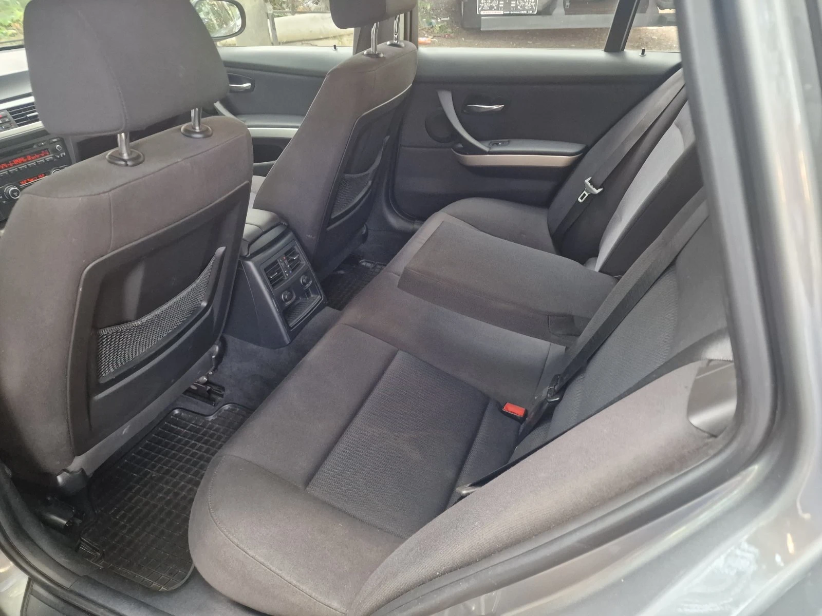 BMW 318, снимка 10 - Автомобили и джипове - 55258357