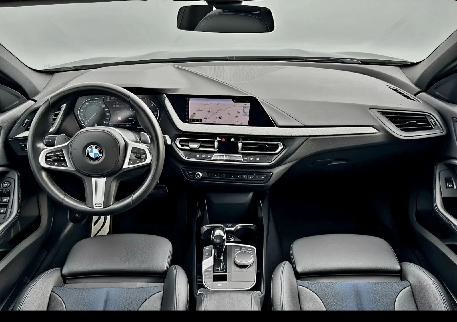 BMW 118 M Sport, снимка 17 - Автомобили и джипове - 56238685