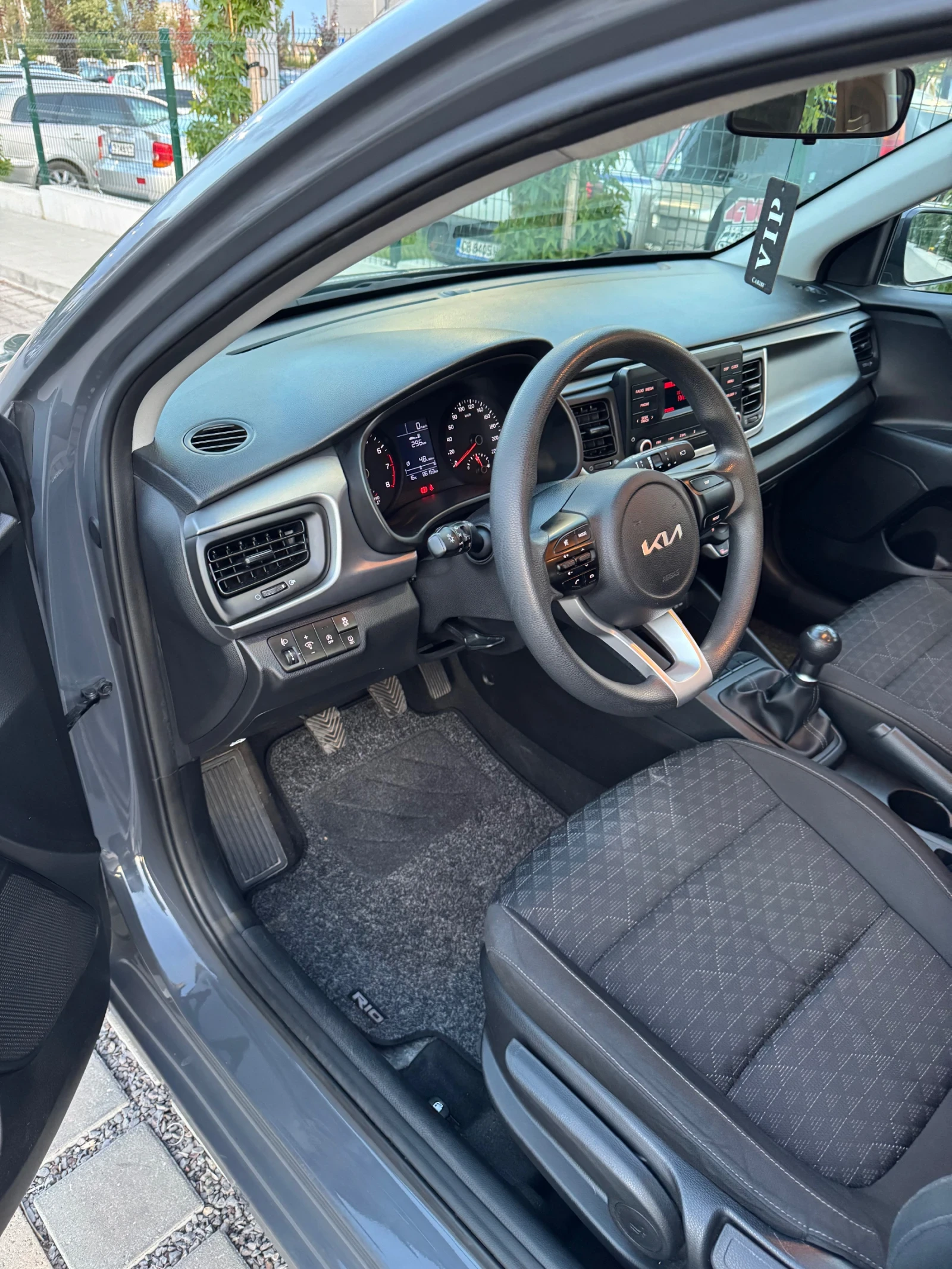 Kia Rio 1.2 cvvt, снимка 5 - Автомобили и джипове - 56343475