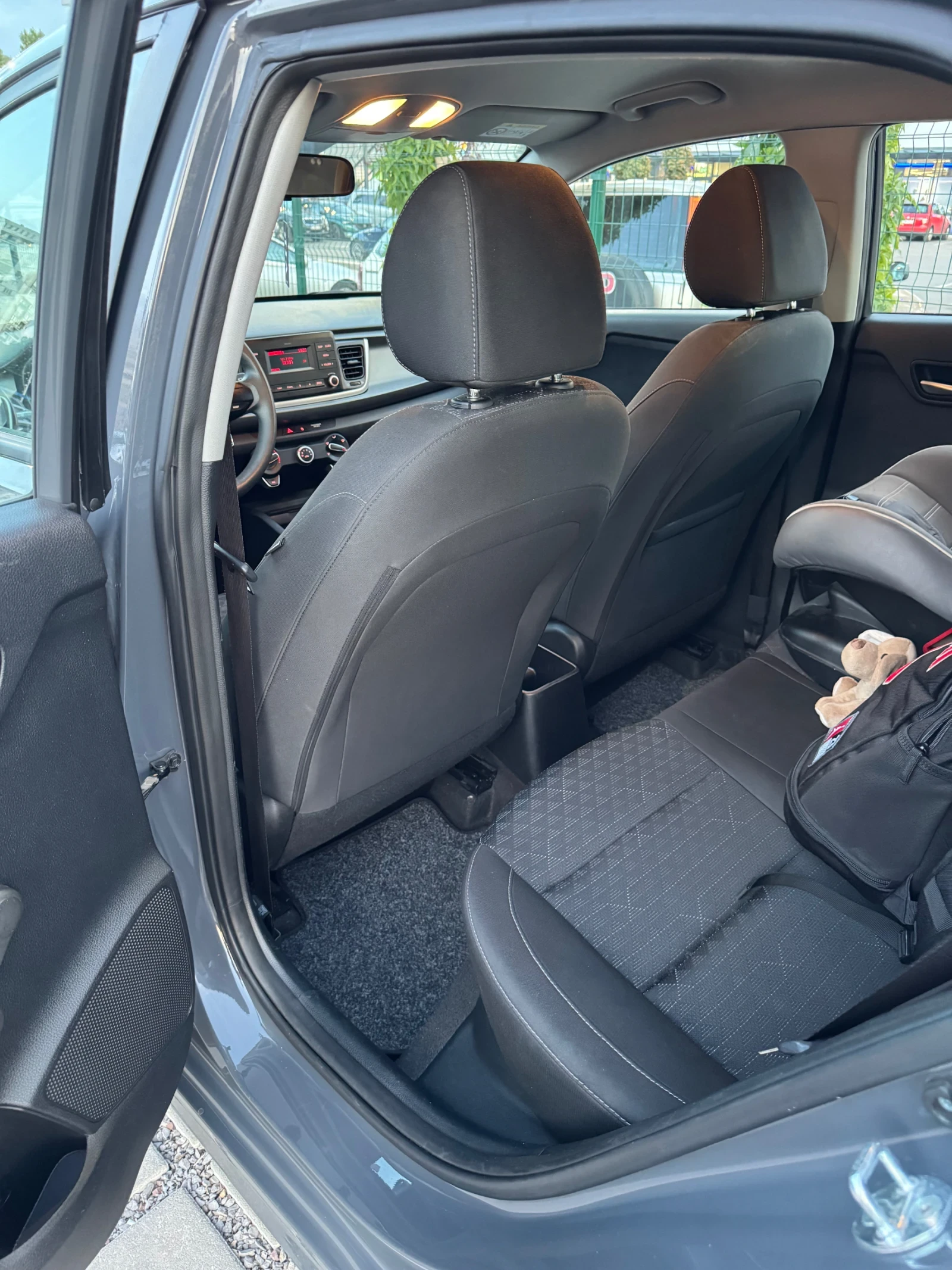 Kia Rio 1.2 cvvt, снимка 12 - Автомобили и джипове - 56343475