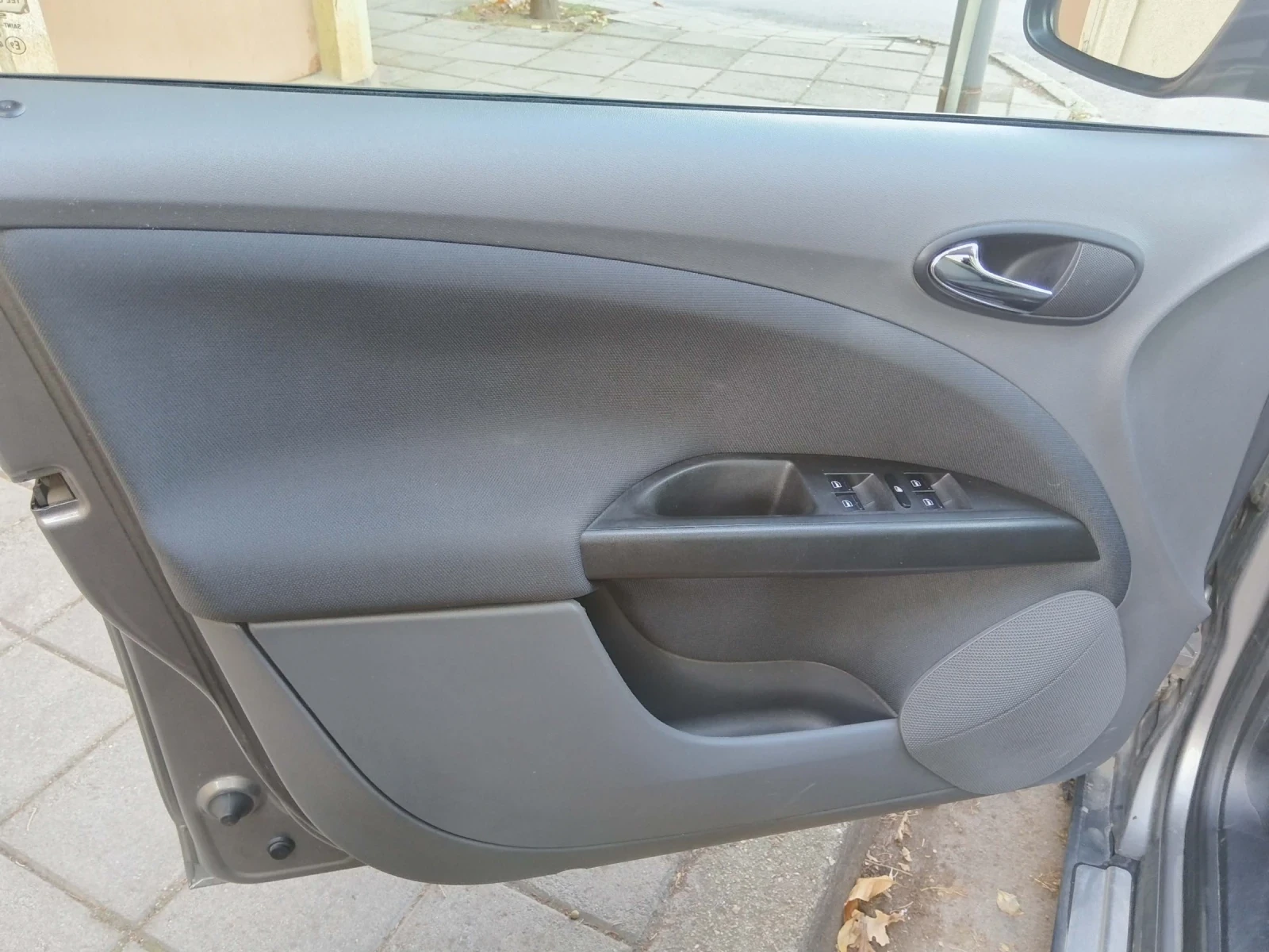 Seat Altea 1.9 TDI, снимка 9 - Автомобили и джипове - 56625511