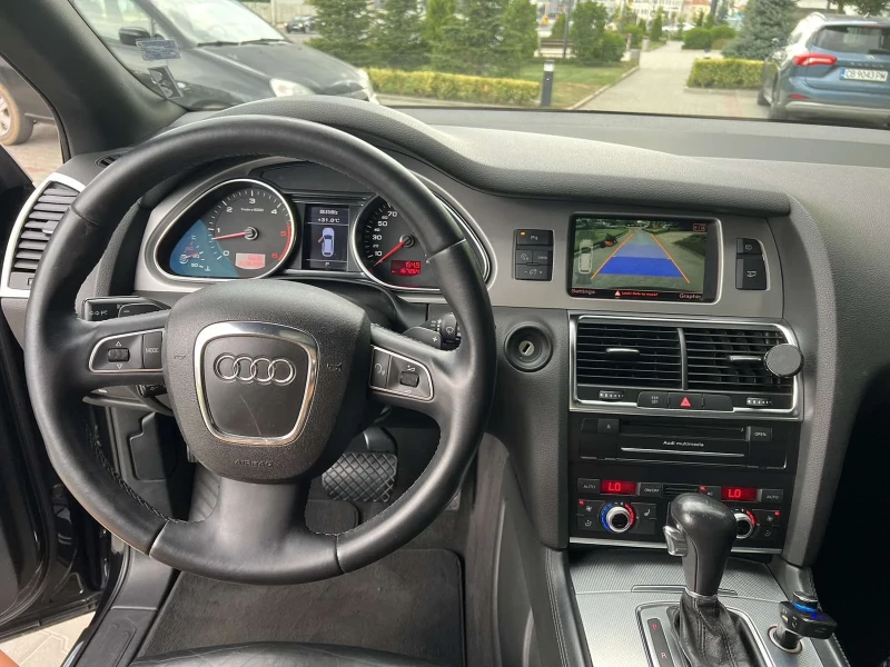 Audi Q7, снимка 6 - Автомобили и джипове - 48018912