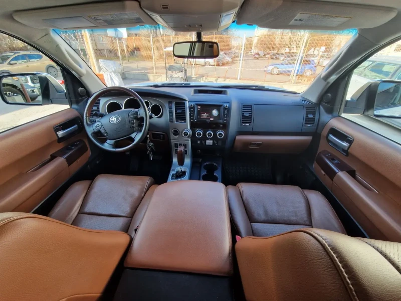 Toyota Sequoia 5.7, PLATINUM, , , 179x.km!!!, снимка 8 - Автомобили и джипове - 49068363