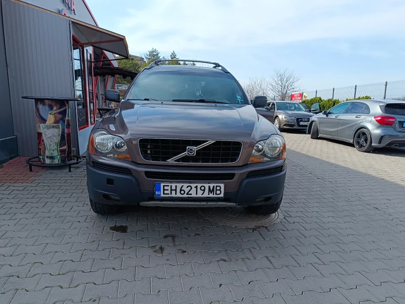 Volvo Xc90 2.4, снимка 1 - Автомобили и джипове - 49497670