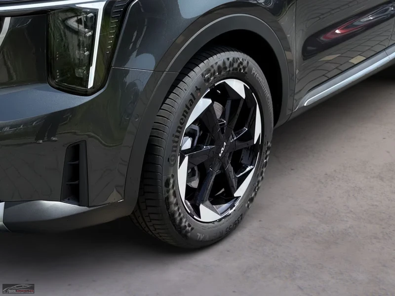 Kia Sorento 1.6/SPIRIT/215HP/HYBRID/CRPLAY/AMBI/L.ASS/453fpr, снимка 4 - Автомобили и джипове - 51114441