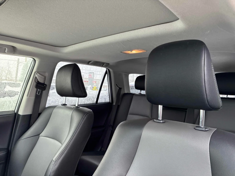 Toyota 4runner CARFAX* АВТОФИНАНСИРАНЕ* БЕЗ ПЪРВОНАЧАЛНА ВНОСКА* , снимка 10 - Автомобили и джипове - 52952062