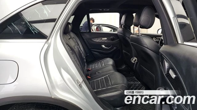 Mercedes-Benz GLC 220, снимка 12 - Автомобили и джипове - 56077612