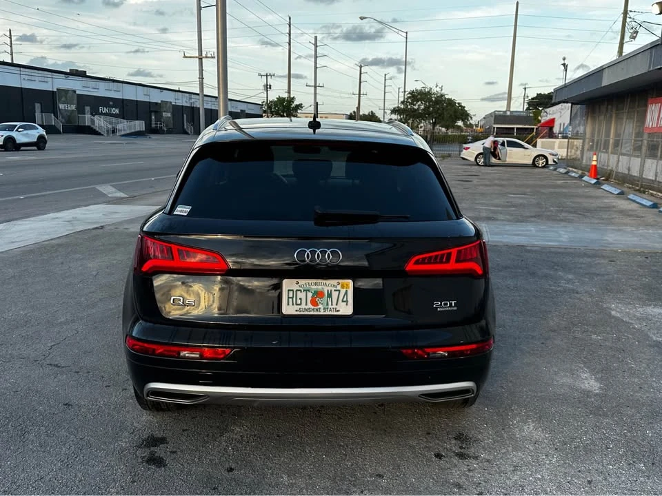 Audi Q5 2.0T PREMIUM SPORT UTILIY 4D - изображение 9