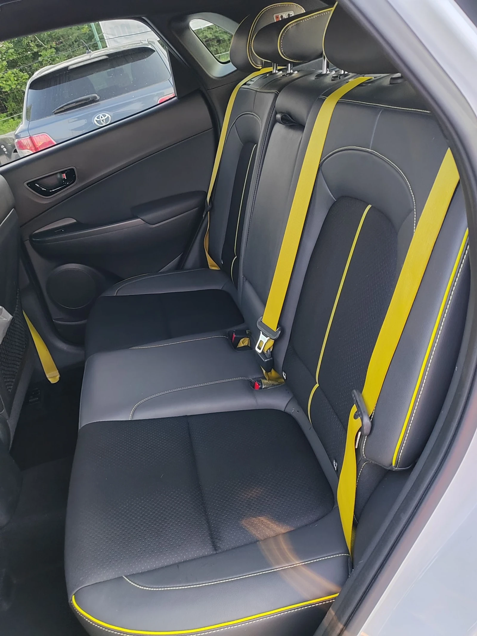 Hyundai Kona 1.0, 120к.с. Limited Edition - изображение 6