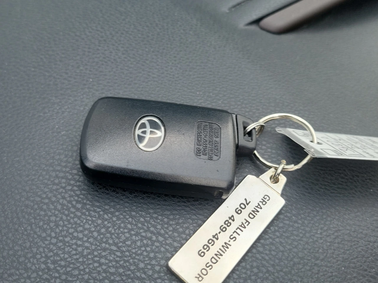 Toyota Highlander CARFAX* АВТОФИНАНСИРАНЕ БЕЗ ПЪРВОНАЧАЛНА ВНОСКА - изображение 8