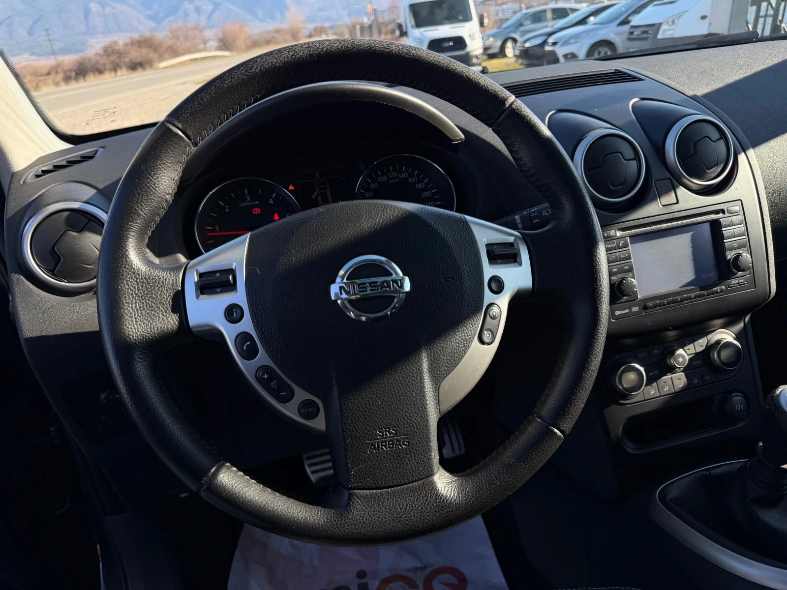 Nissan Qashqai 1.5 dci camera, снимка 11 - Автомобили и джипове - 53191509