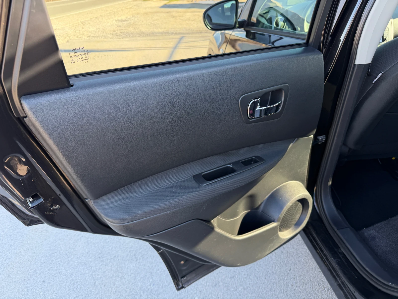 Nissan Qashqai 1.5 dci camera, снимка 8 - Автомобили и джипове - 53191509