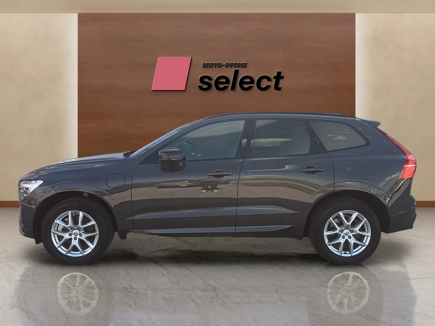 Volvo XC60 T8 2.0L, снимка 8 - Автомобили и джипове - 54930014