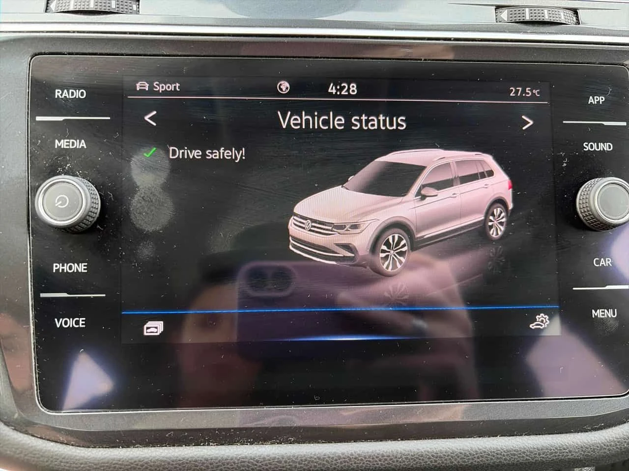 VW Tiguan * Comfortline * ПОДГРЕВ* ПАНОРАМА * , снимка 10 - Автомобили и джипове - 55547812