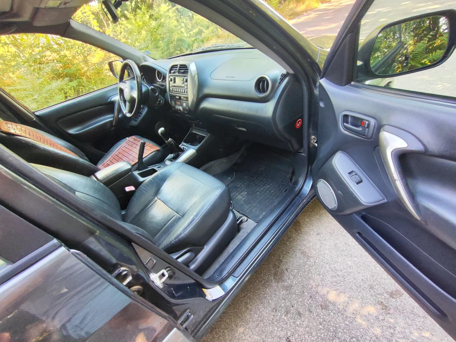 Toyota Rav4 2, 0 ГАЗ-БЕНЗИН, снимка 8 - Автомобили и джипове - 56487470