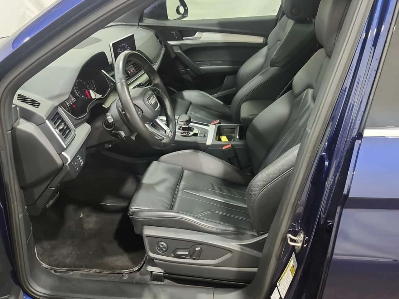 Audi Q5 * 45TFSI * Quattro Progressiv S Tronic * CARFAX * , снимка 9 - Автомобили и джипове - 56265939